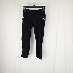 Athleta Relay Capri Leggings Black Cropped Yoga Reflective Running Women's XXS